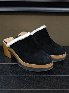 Bernardo Sky Clogs Black Suede Shearling Lined SIZE US 8